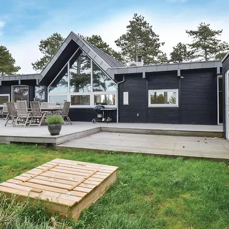 別荘 Gorgeous Home In Ebeltoft With Kitchen