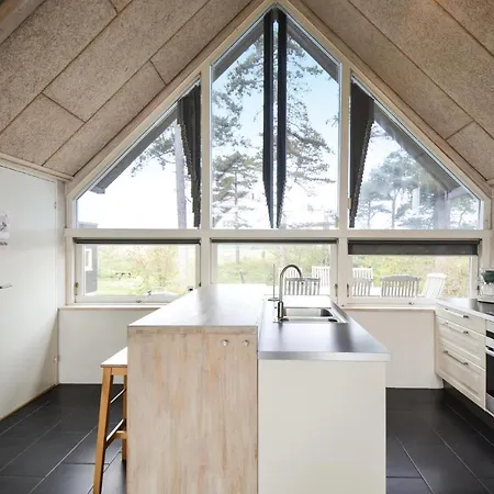 Gorgeous Home In Ebeltoft With Kitchen 別荘 エーベルトフト
