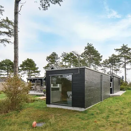 Gorgeous Home In Ebeltoft With Kitchen 別荘 エーベルトフト
